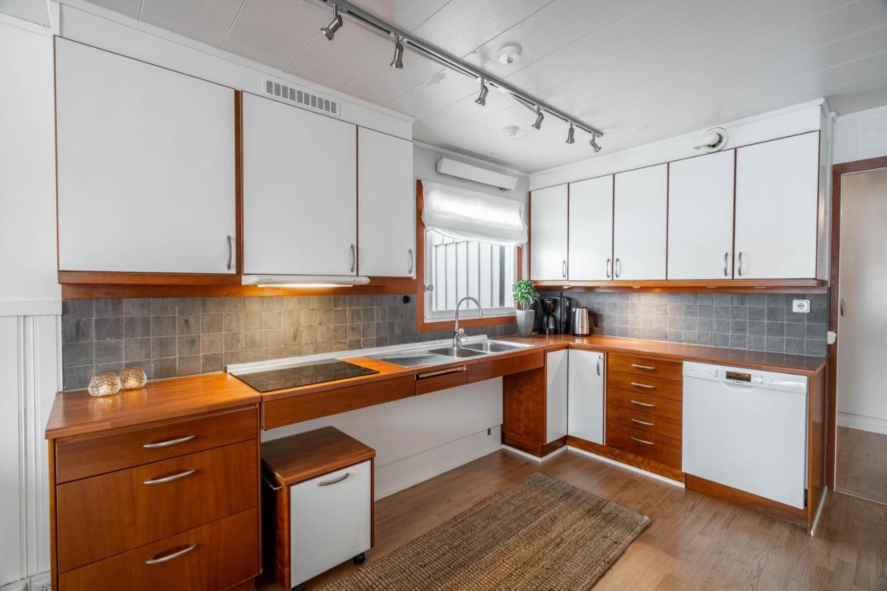 Spacious Villa Located In Beautiful High Coast Domsjo Exteriér fotografie